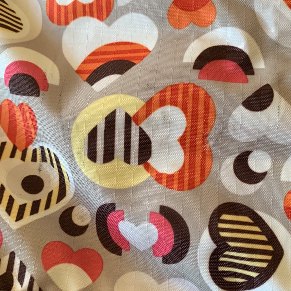 LeSportsac Zip Travel Tote - Picture 11 of 12